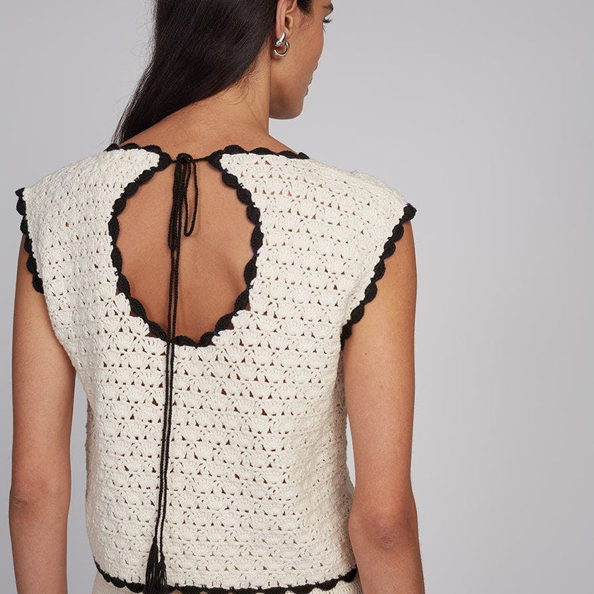 ZARIA CROCHET TOP | IVORY W/ BLACK TIPPING