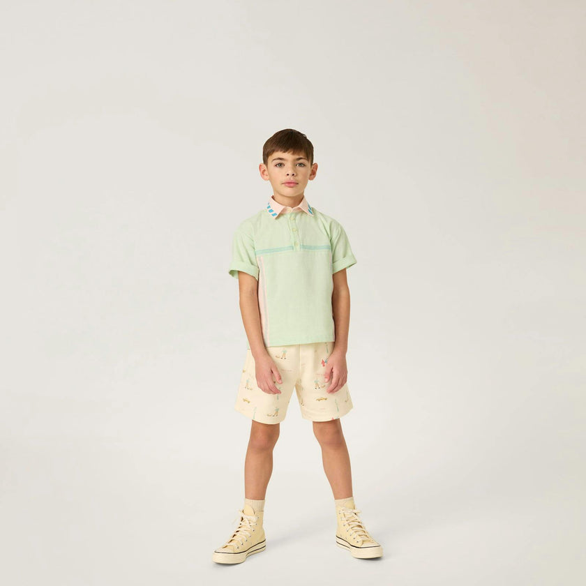 Organic Weekend Shorts in City Scenes