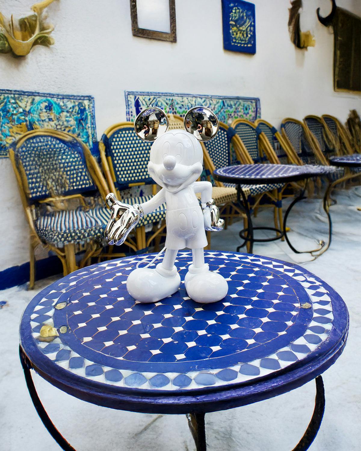 Mickey Mouse WELCOME White & Silver 12in