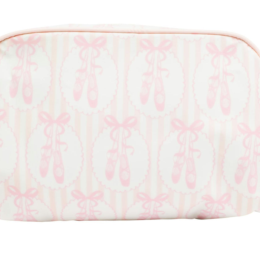The Dopp Kit in Ballet