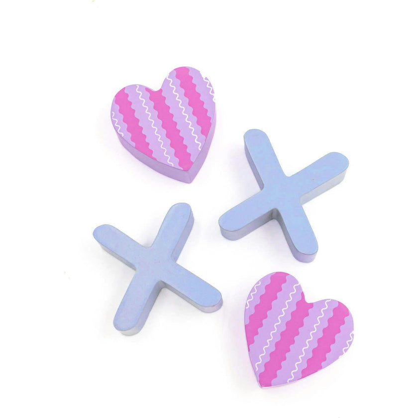 Packed Party Tic-Tac-Totally Fun Preepy Plaid Hearts Game Set