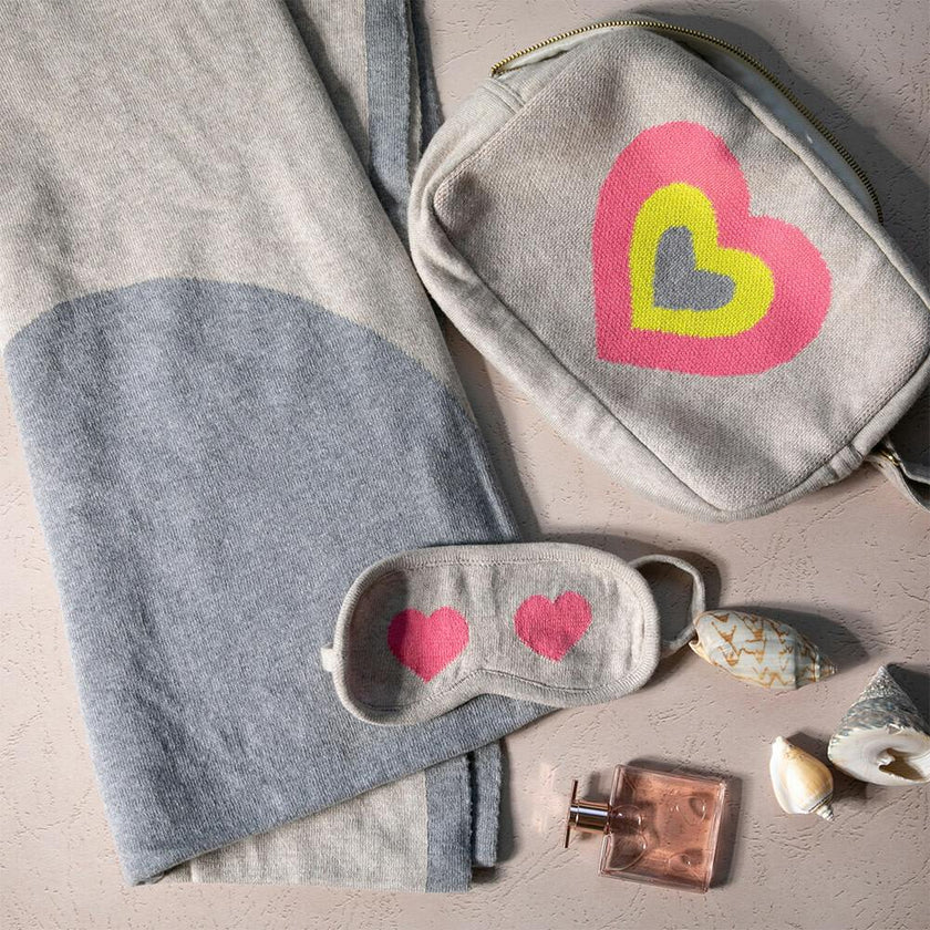Crazy Hearts Blanket Travel Set