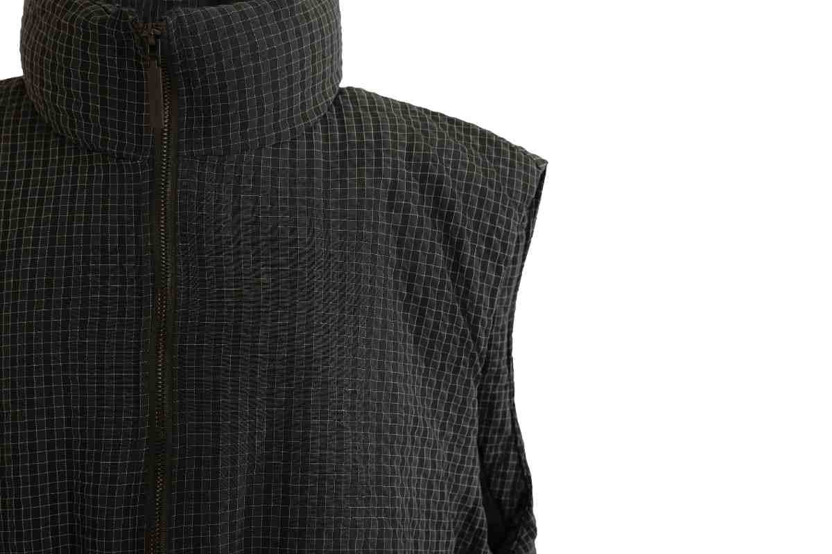 Black Grid-Pattern Quilted Vest