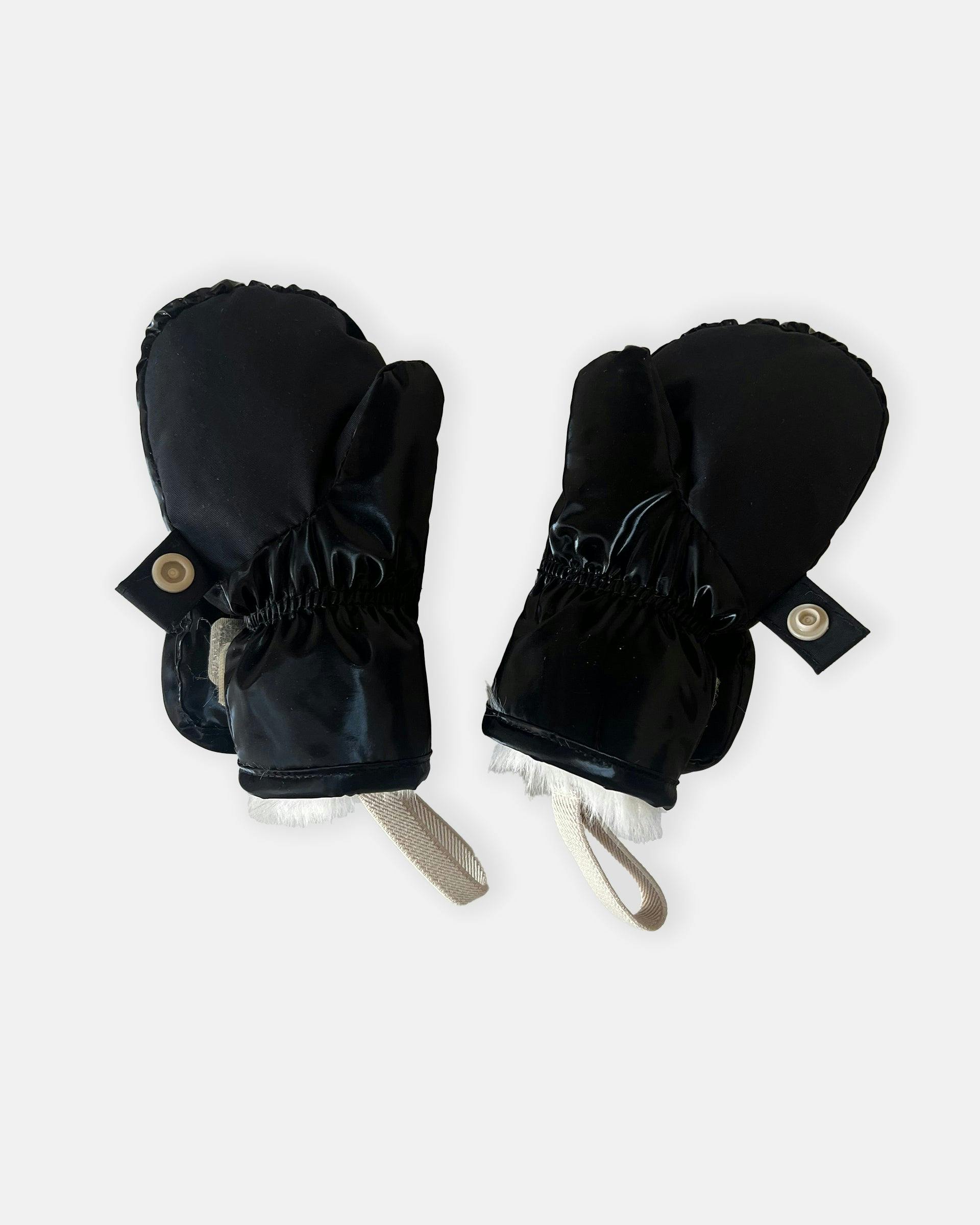 Mittens • Ushuaia