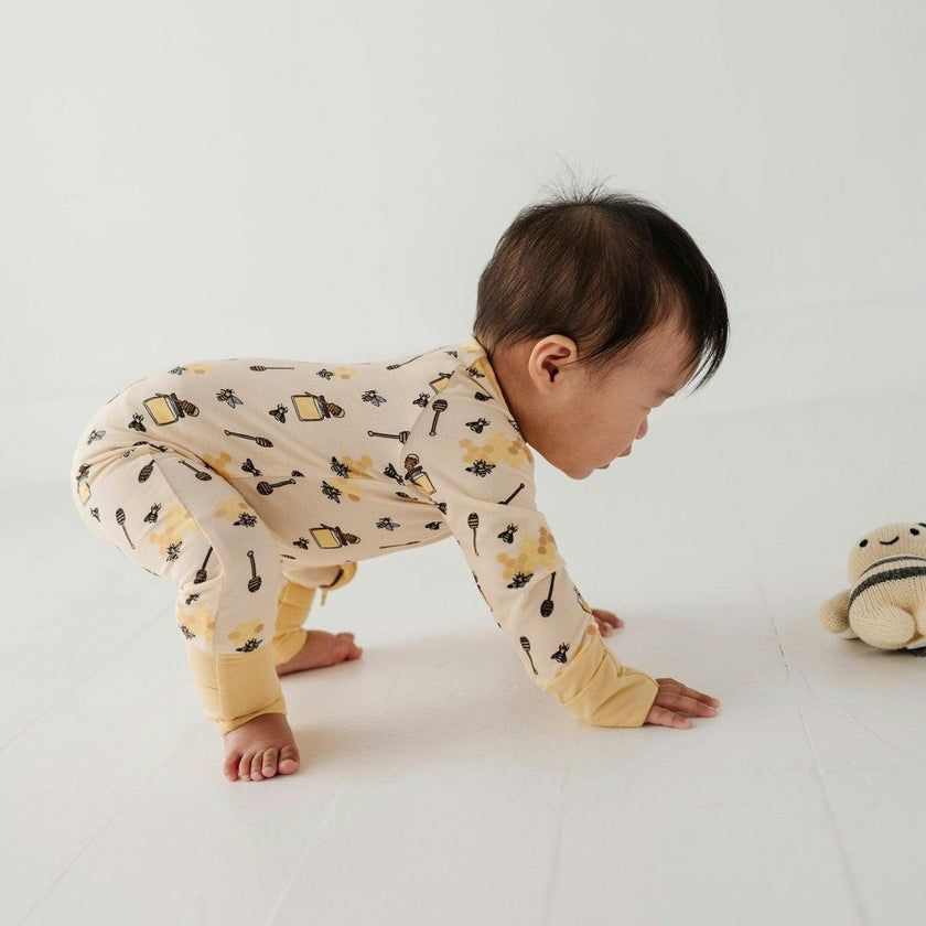 Baby Girl Long Sleeve Zip Romper in Honey Bees