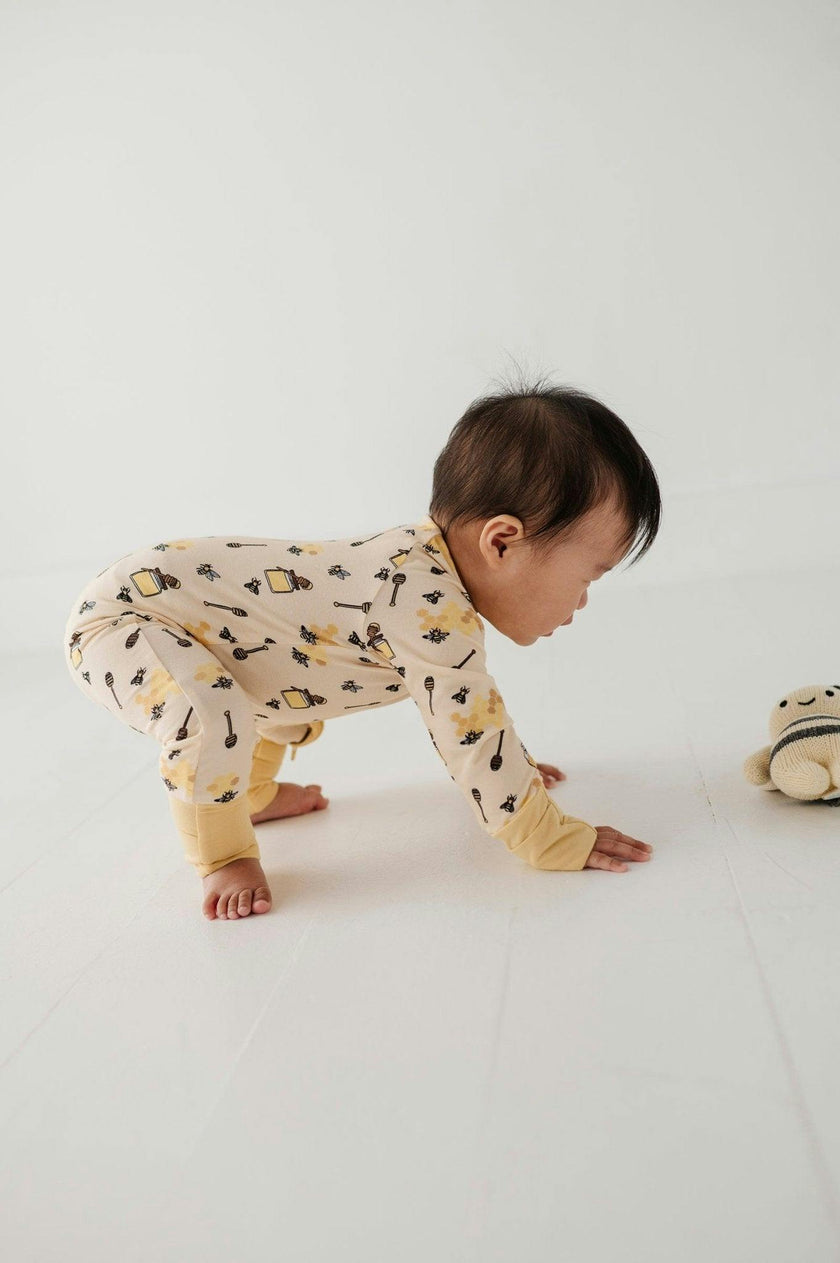 Baby Girl Long Sleeve Zip Romper in Honey Bees