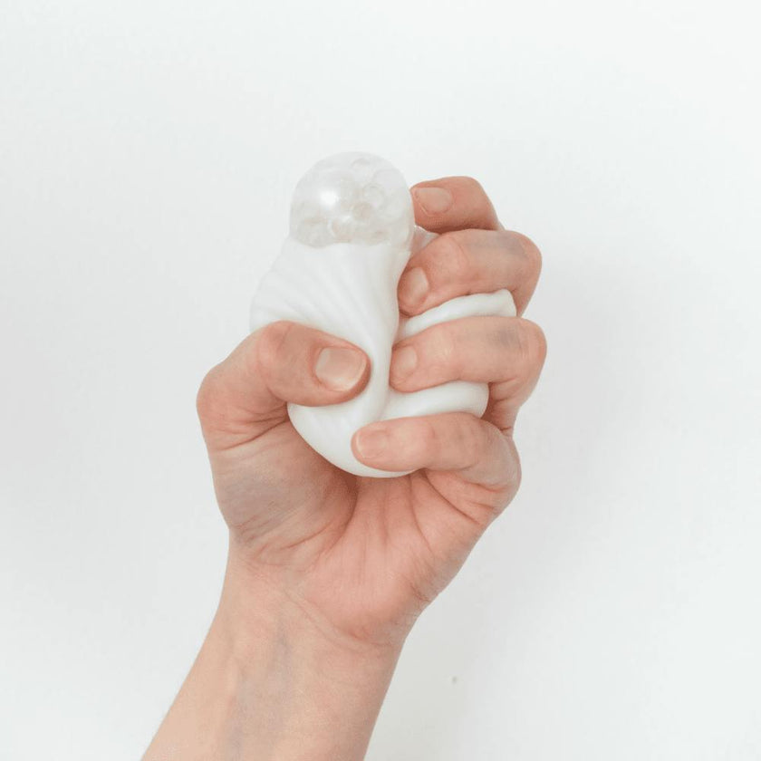 Seaside Clamshell Squeeze Squishy