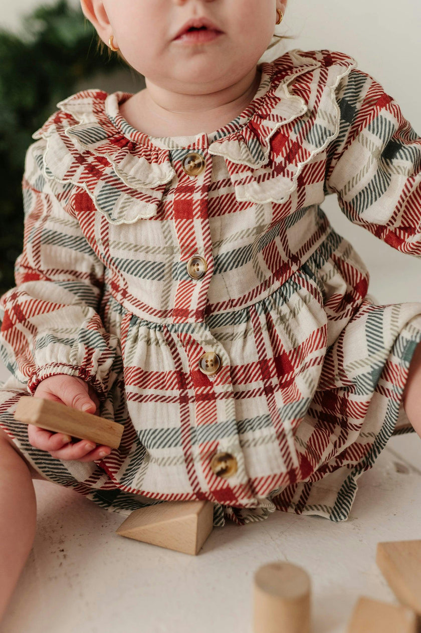 Girls Ruffled Collar Dress in Tartan Plaid