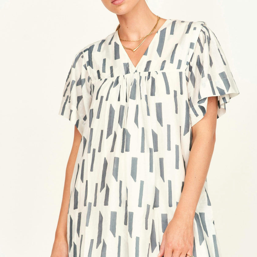Belem Dress in White Rainfall