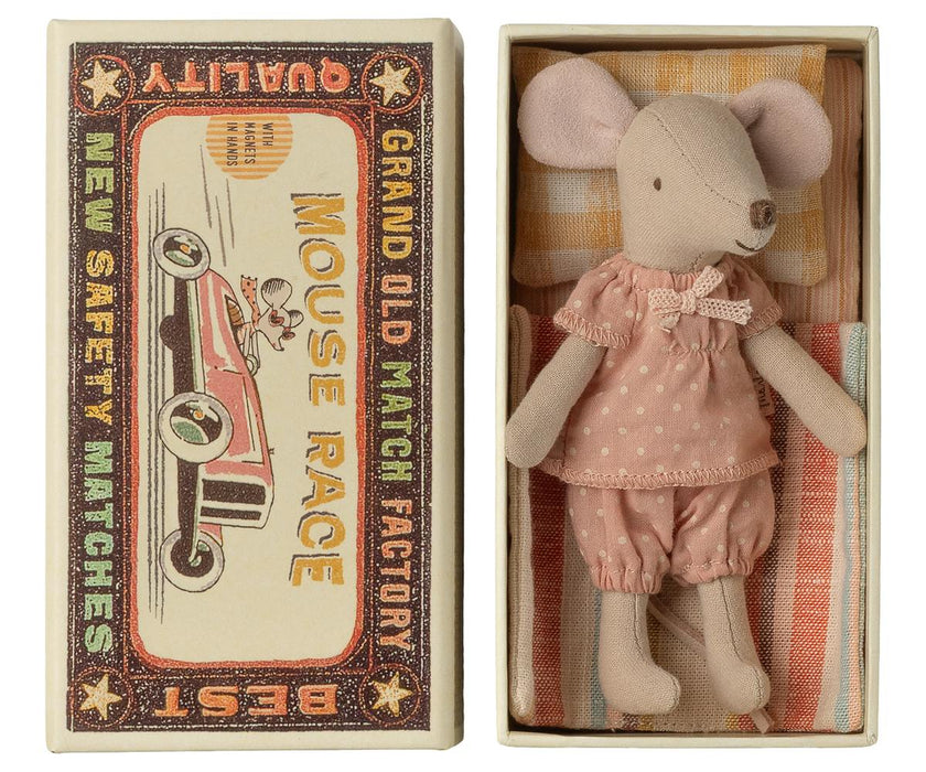 Big sister mouse in matchbox