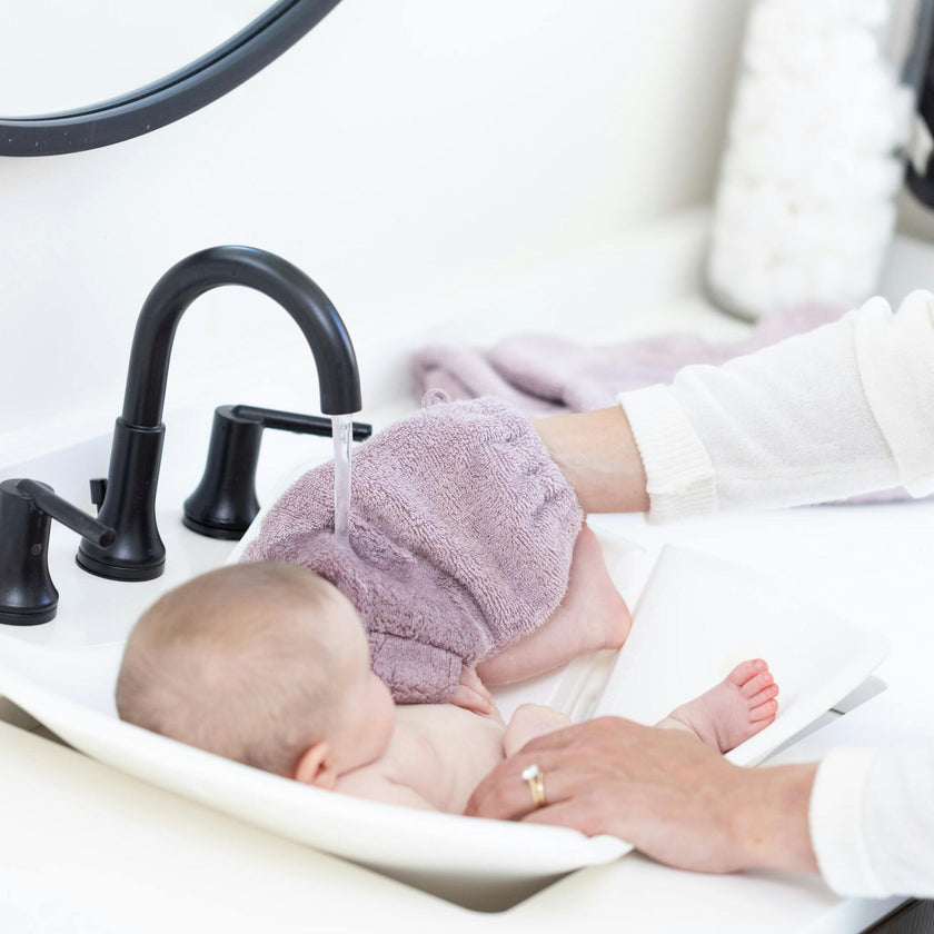 Hooded Towel + Wash Mitt Set Orchid