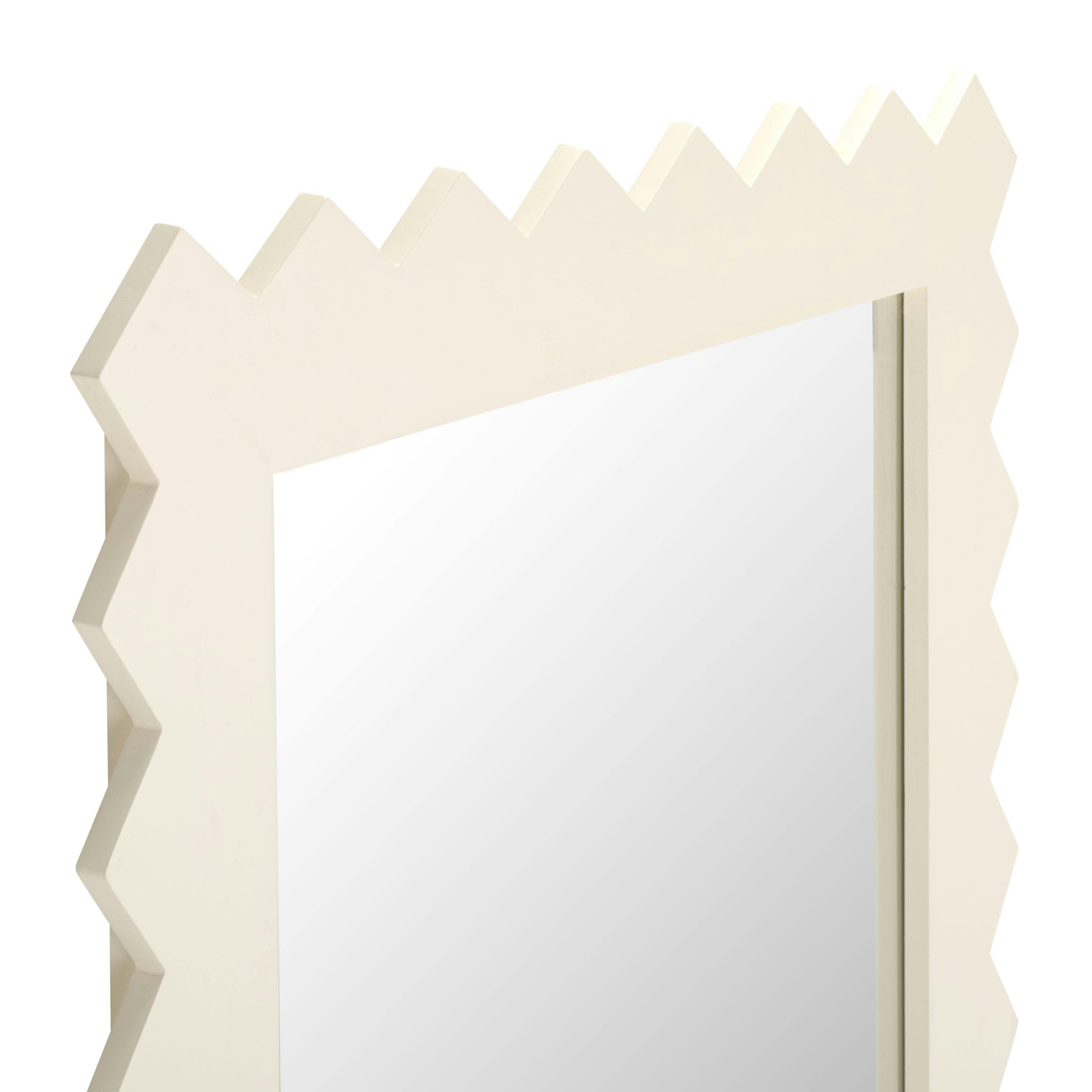 Kase Mirror