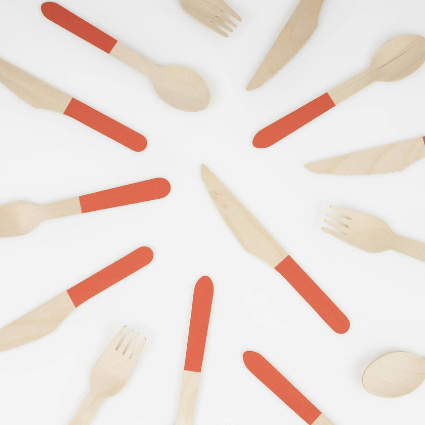 Tomato Red Wooden Cutlery Set