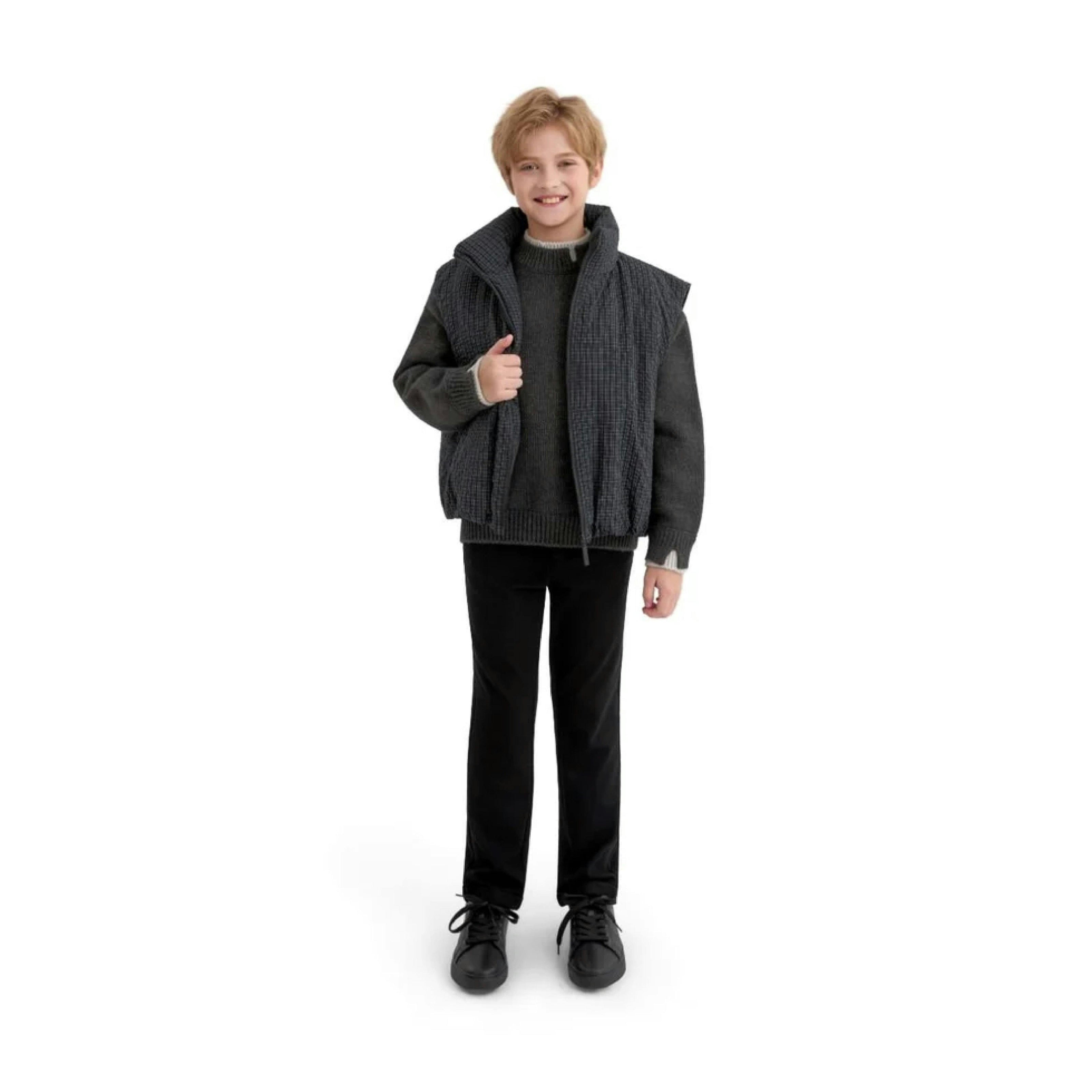 Black Grid-Pattern Quilted Vest