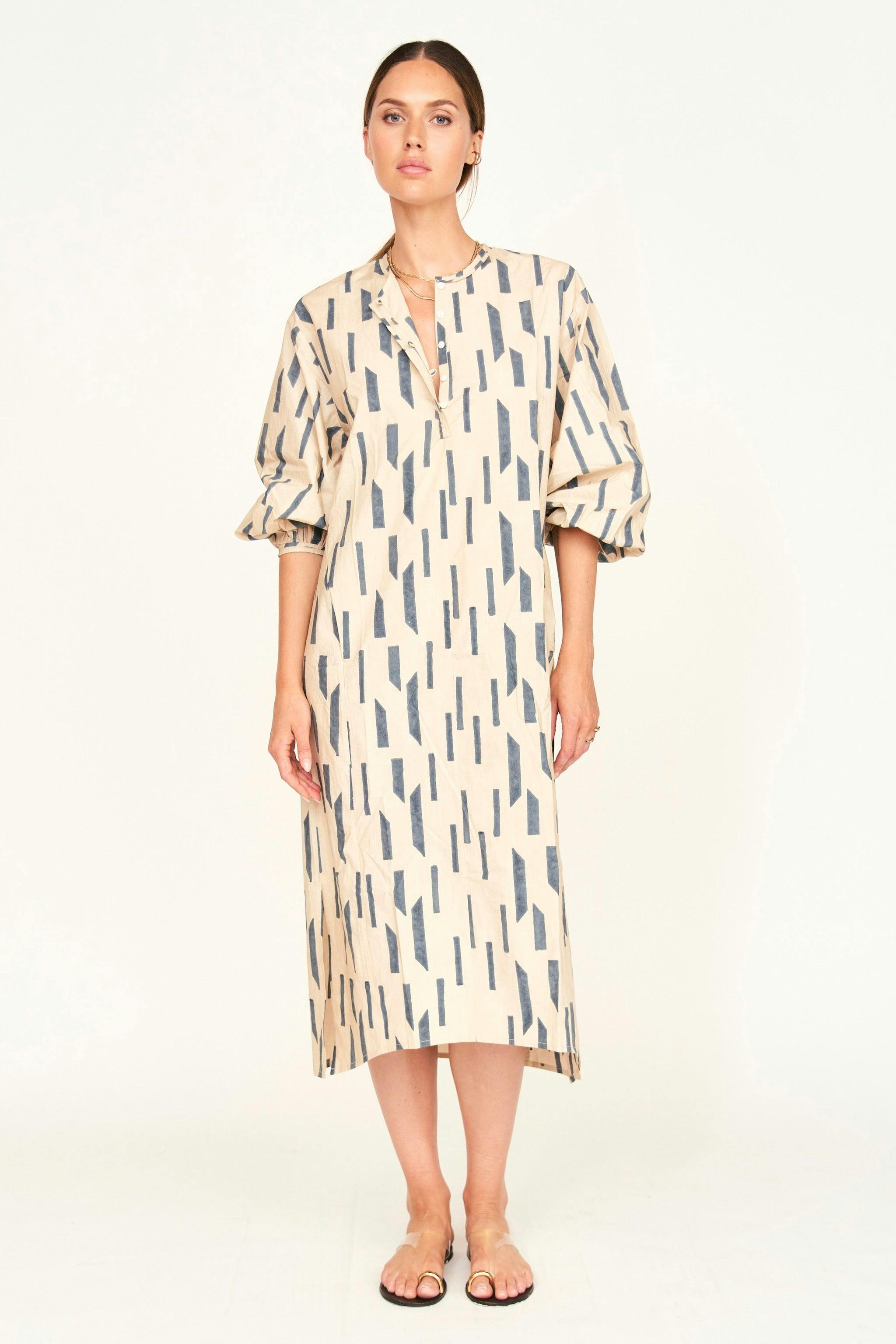 Kona Caftan in Parchment Rainfall