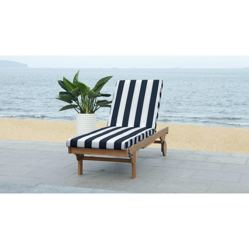 Newport Lounge Chair