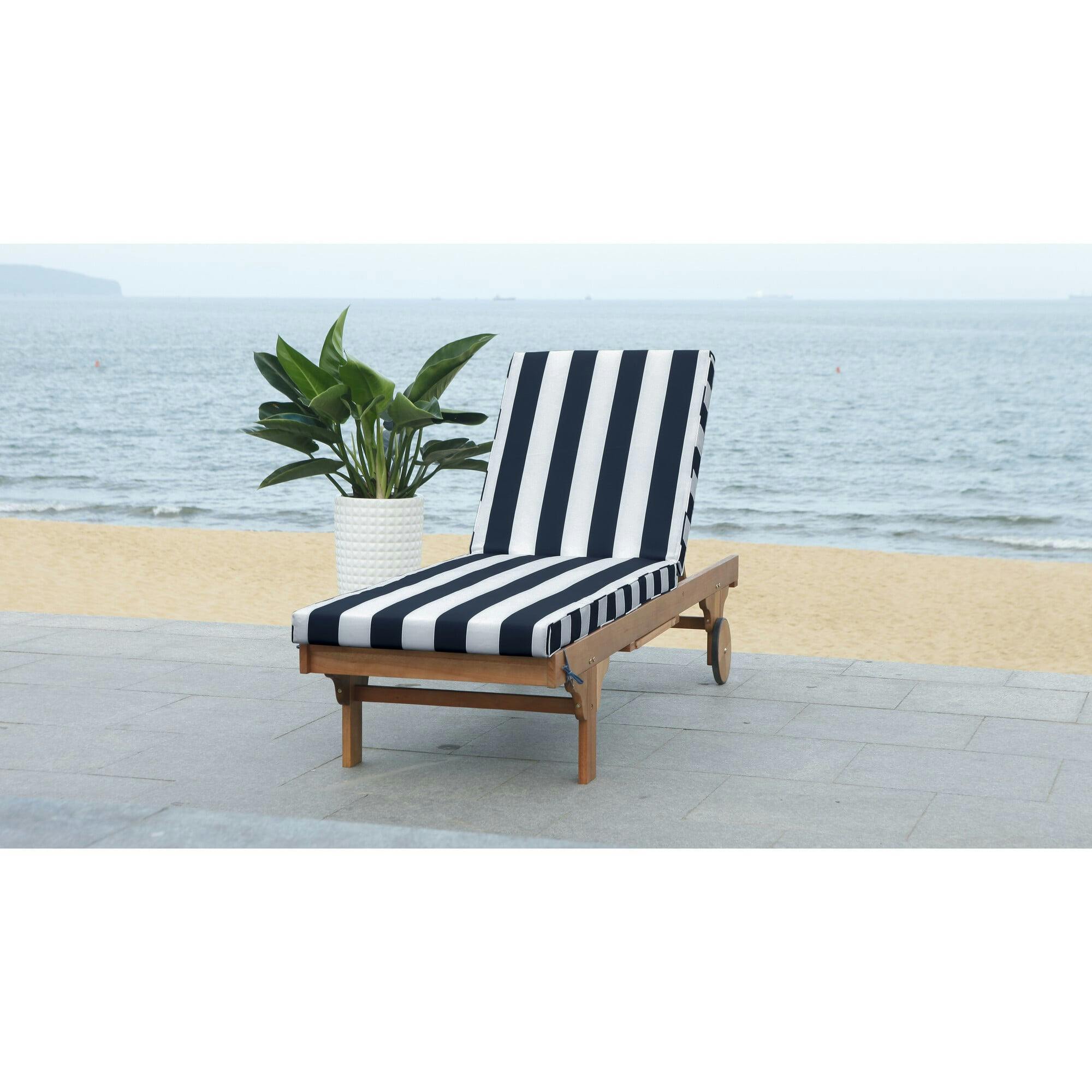 Newport Lounge Chair