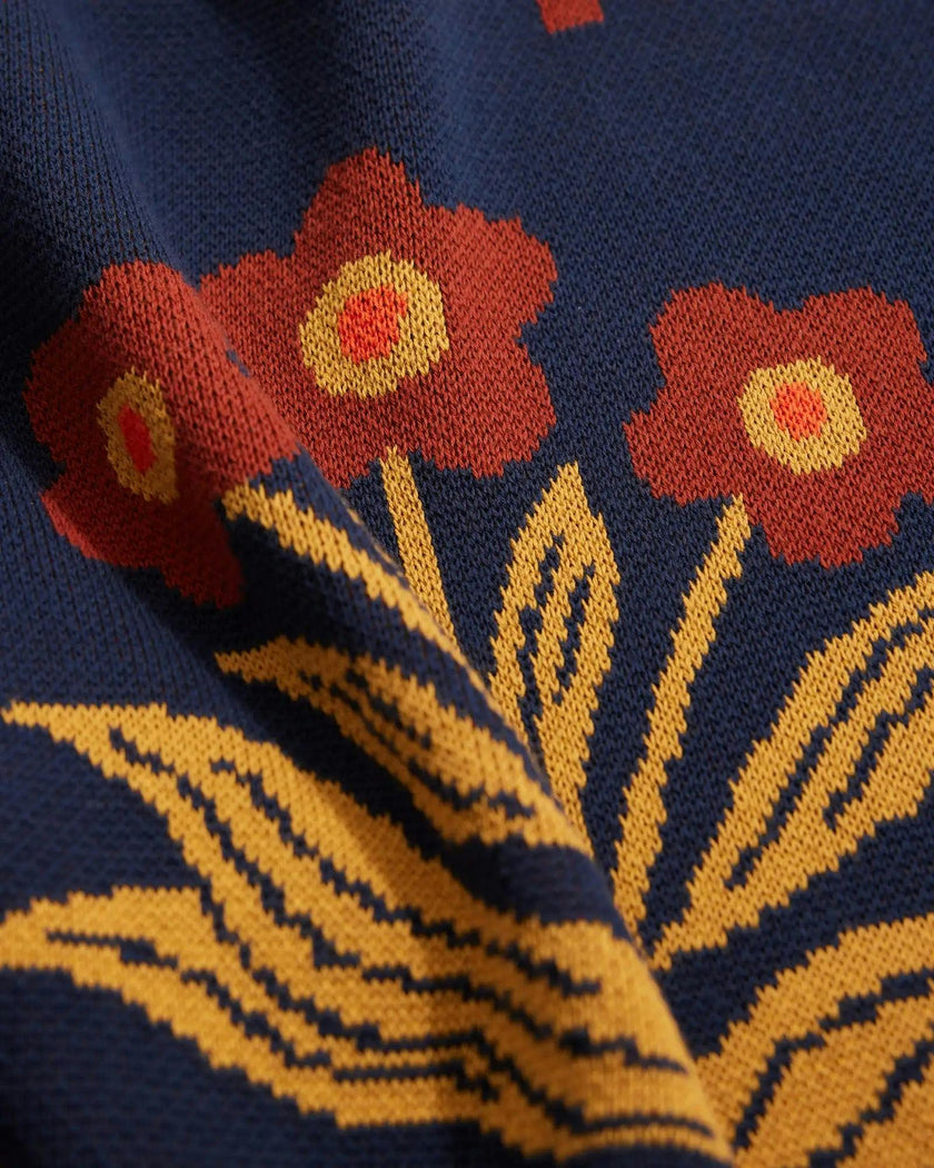 Petals Knit Blanket