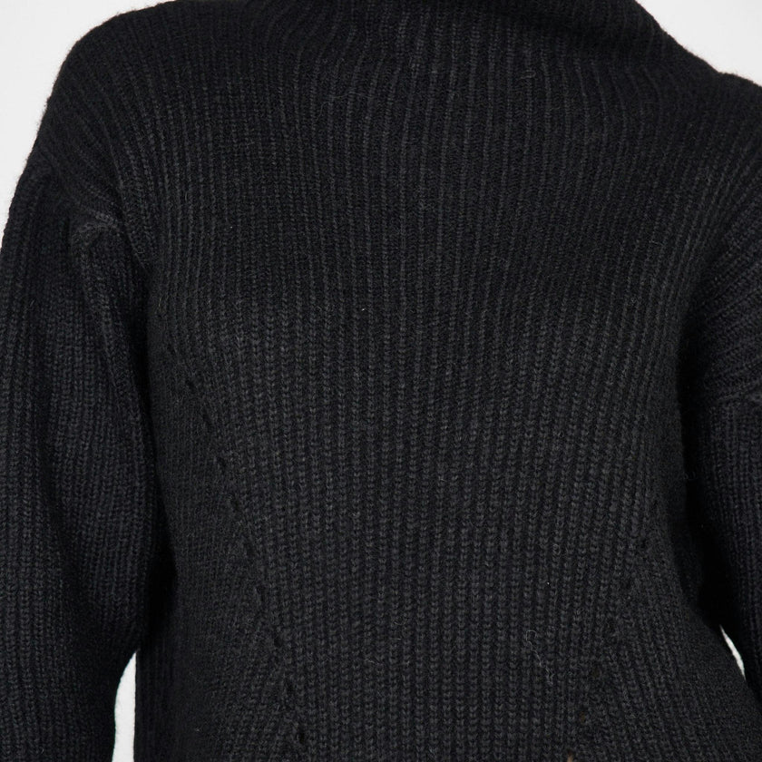 Pichu Pichu Sweater Dress in Black