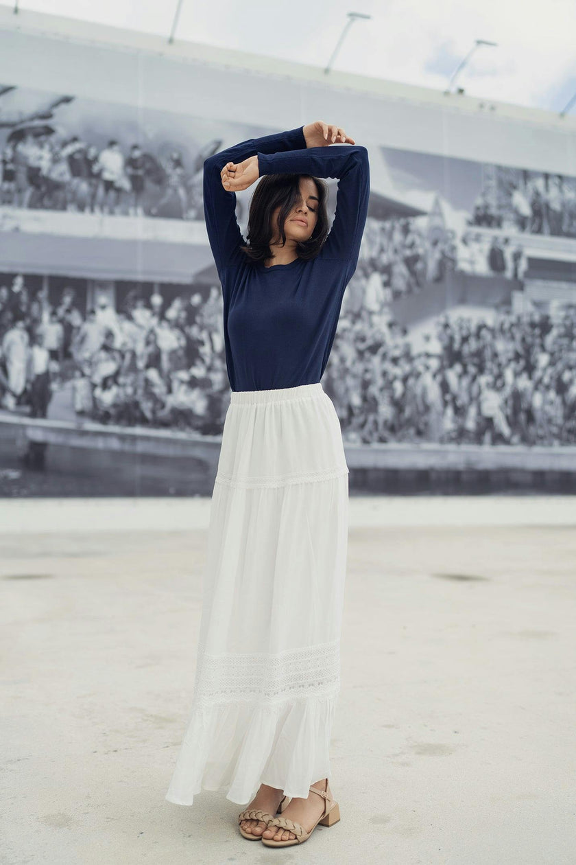 EYELET SKIRT