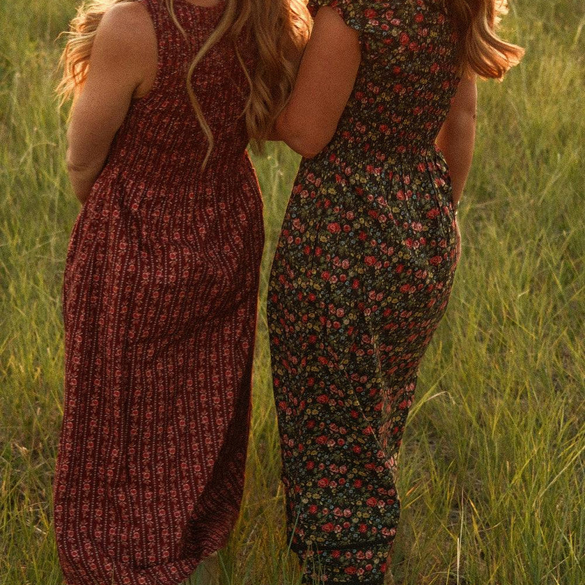 Annalise Dress in Obsidian Vintage Poppies