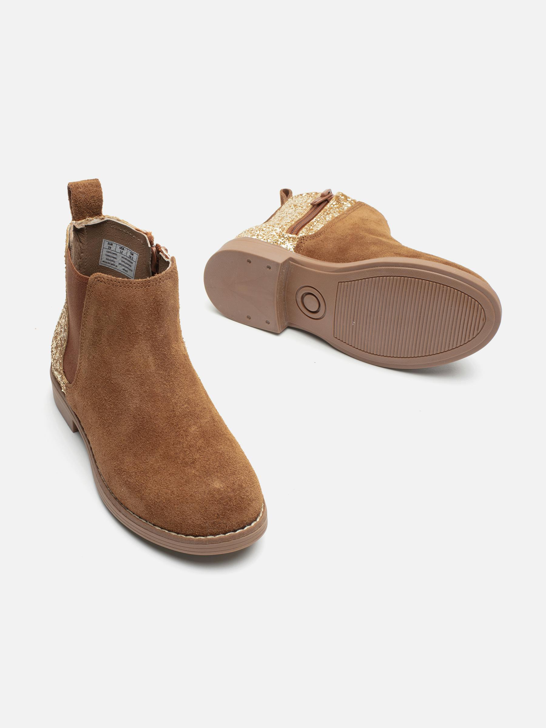 Olivia Camel