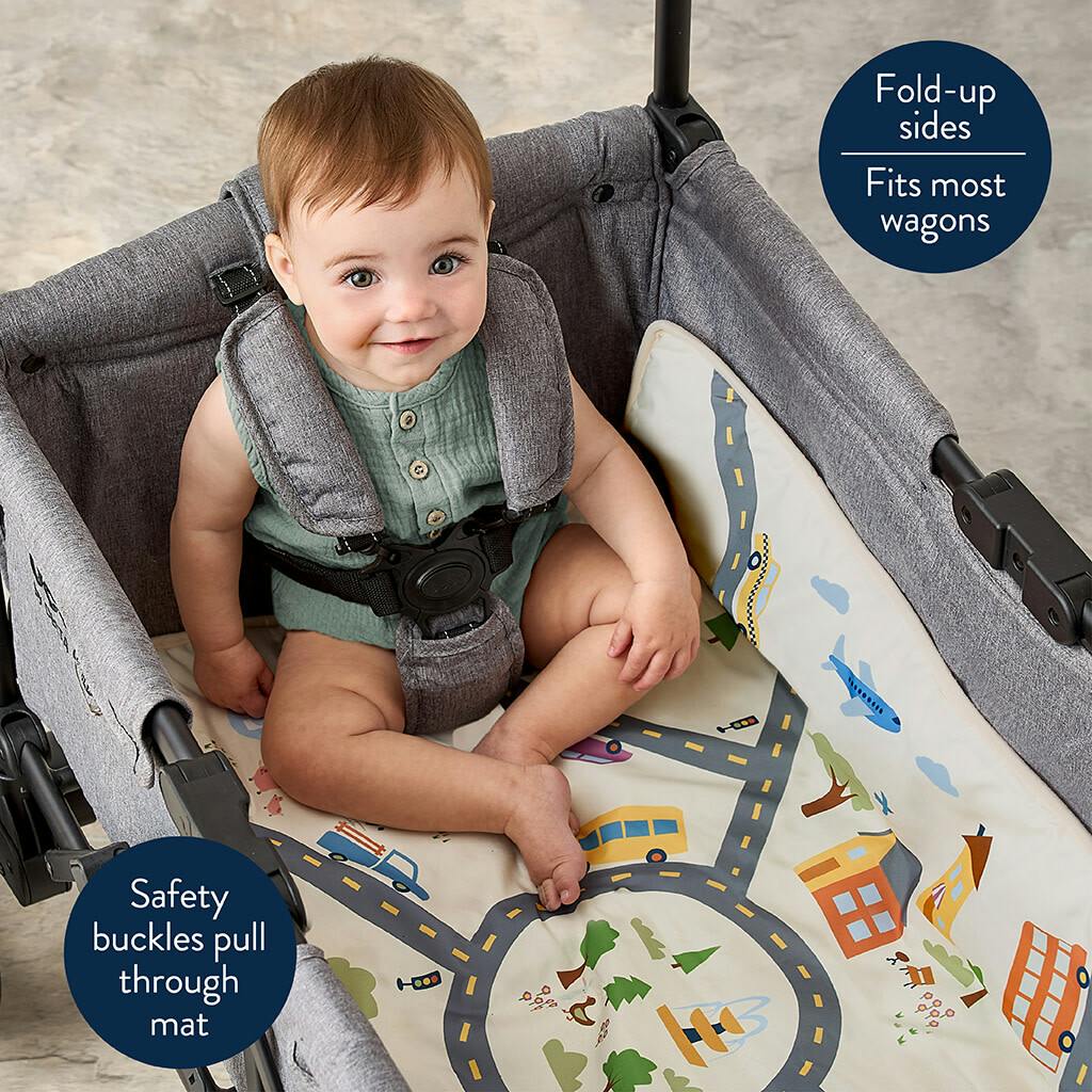 Itzy  in   Travel Playmat™