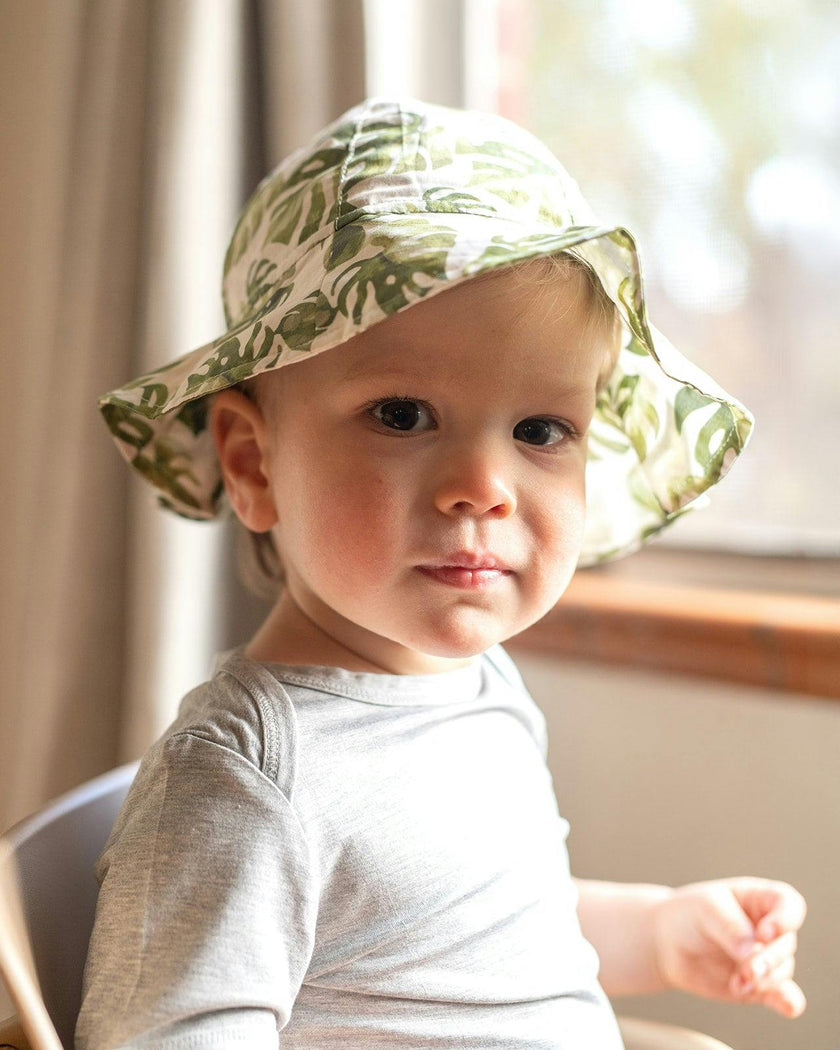 Island Leaf Sunshine Peekaboo Hat