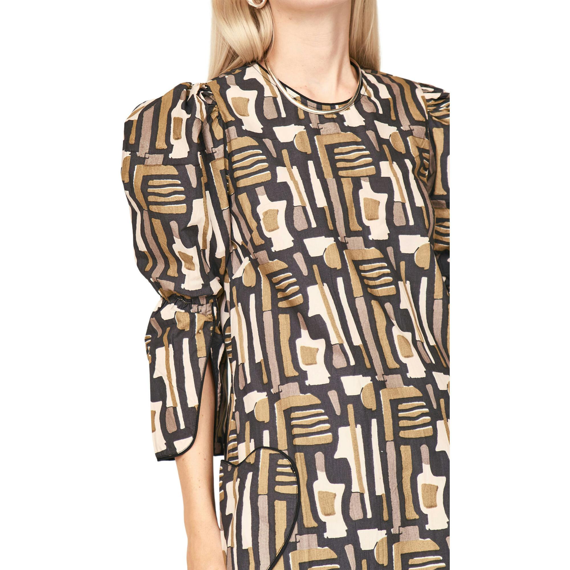 Cassis Dress in Olive Labyrinth