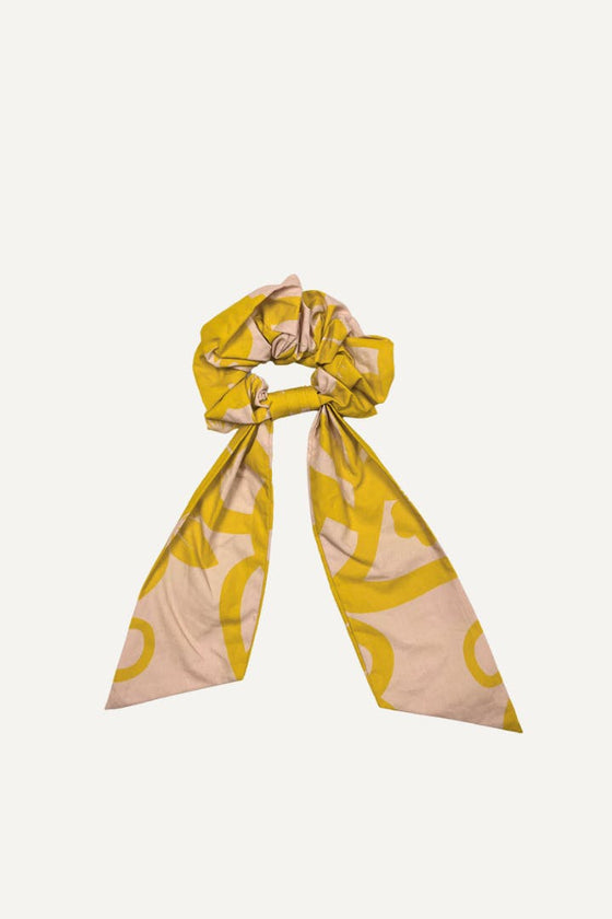 BIANCA SCRUNCHIE