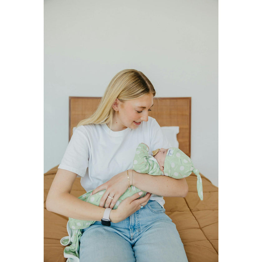 Bogey Newborn Knotted Gown
