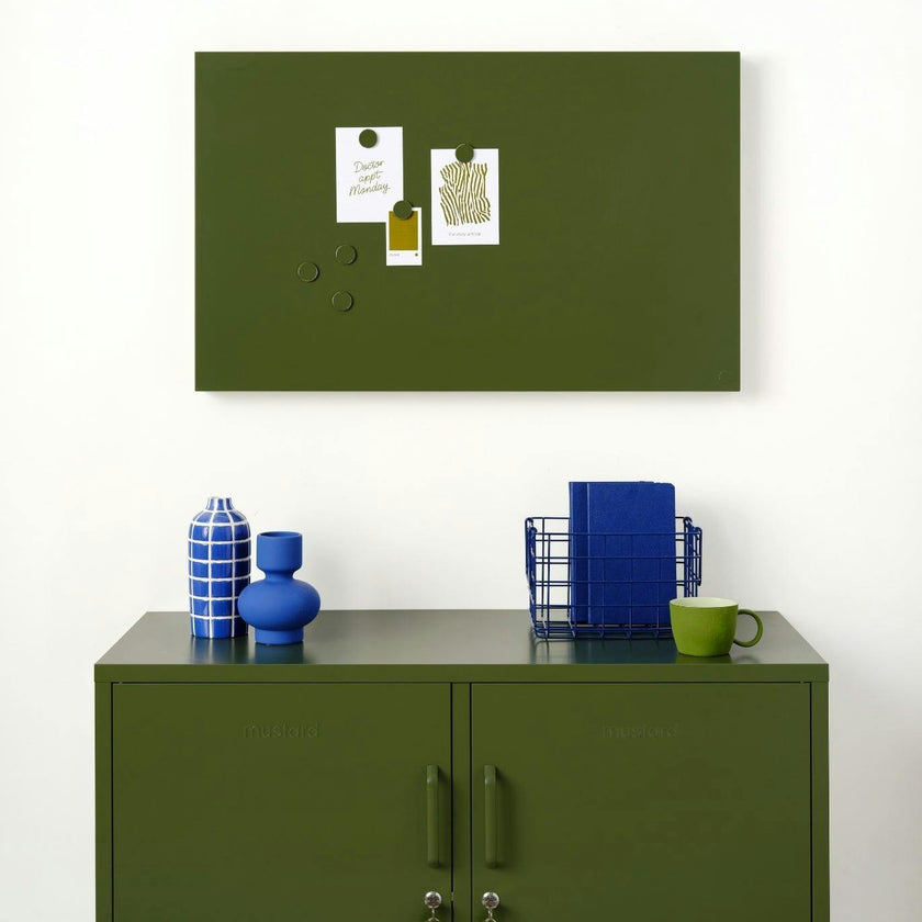 The Buttons in Olive