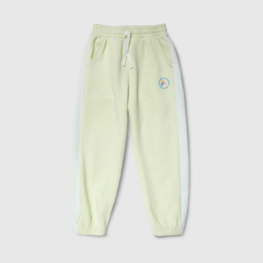 Organic Weekend Jogger in Keylime