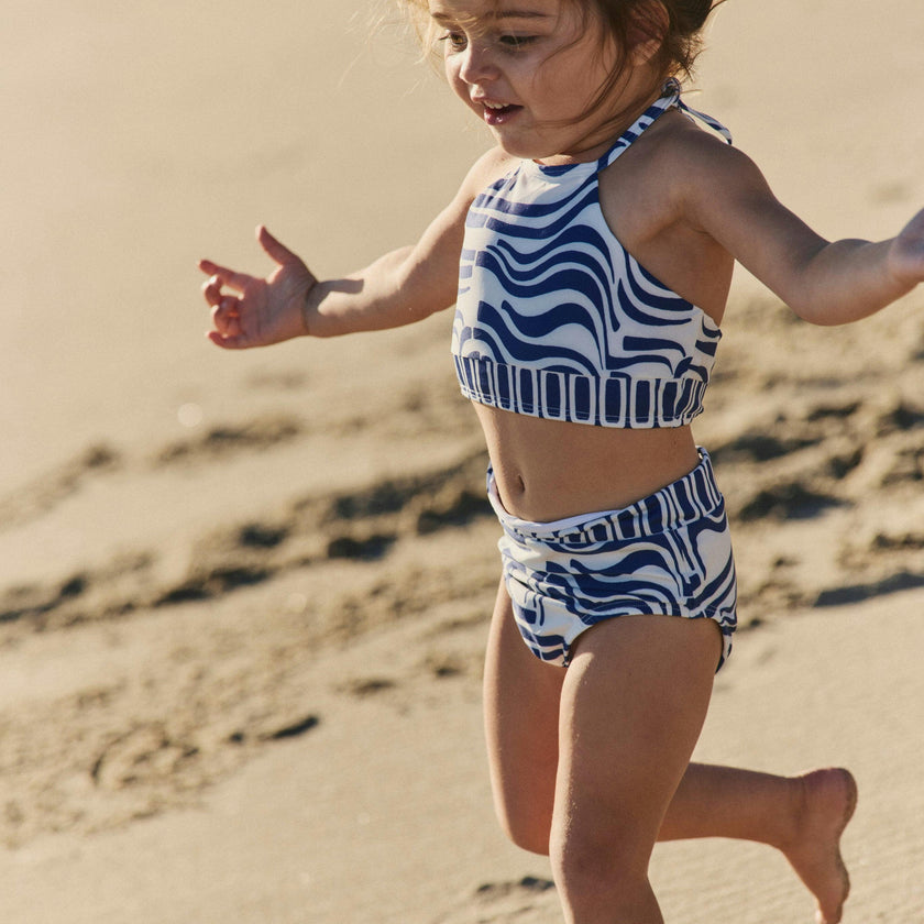Little Lainey Set in Revel In Retro