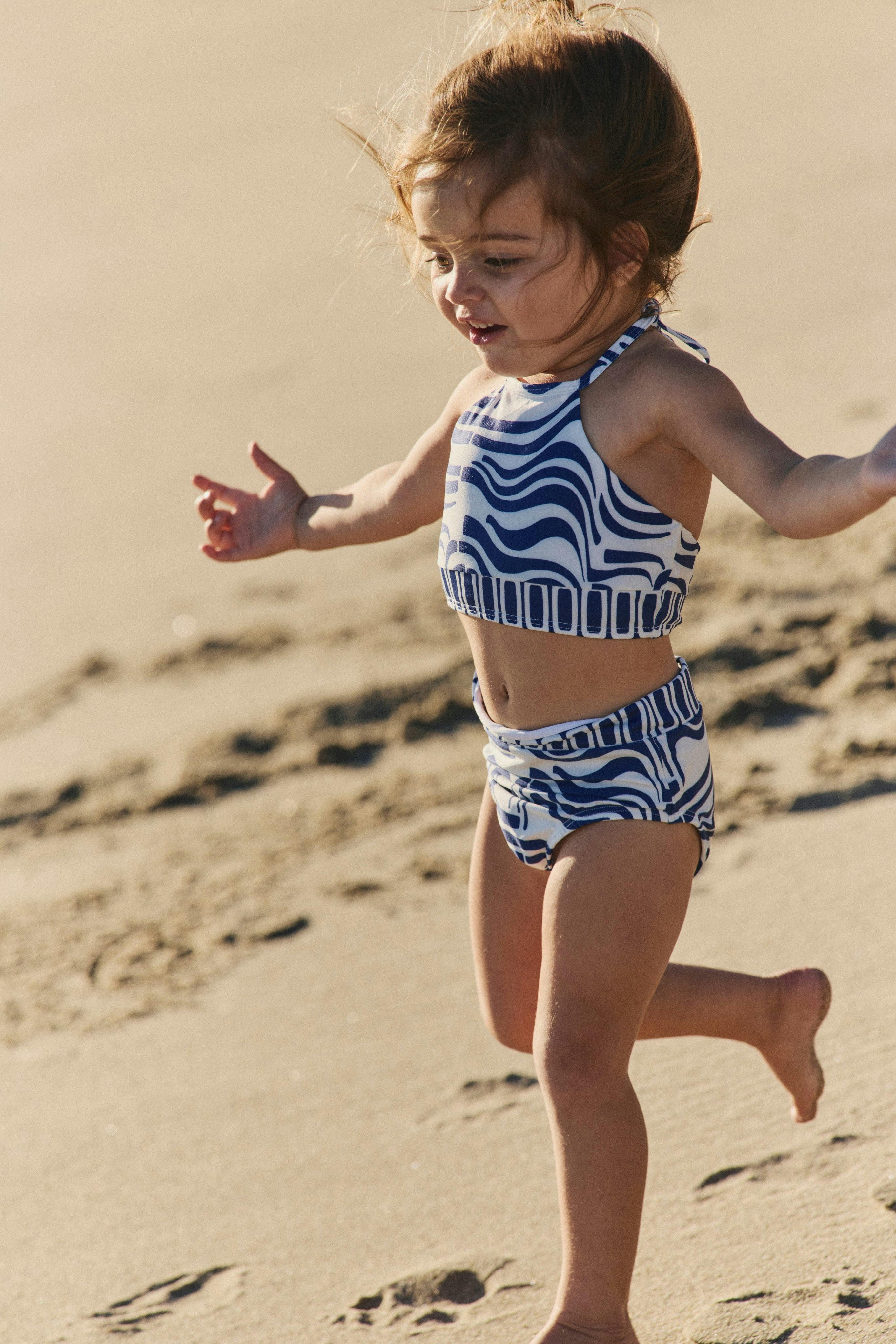 Little Lainey Set in Revel In Retro