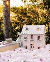 House of Nice · A Little House on The Riviera inside