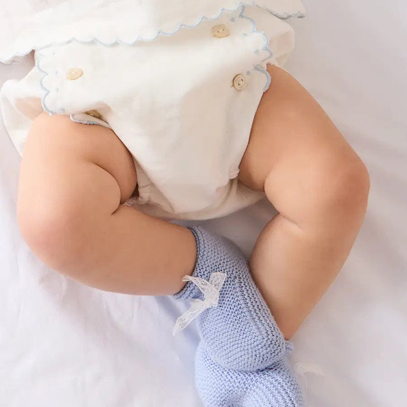 Lace Detail Knitted Booties in Light Blue (0-6mths)