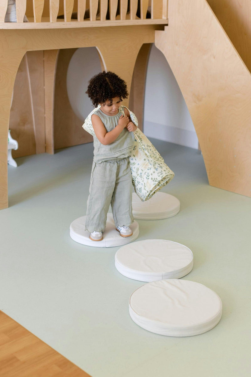 Organic Nap Mat (Swan)