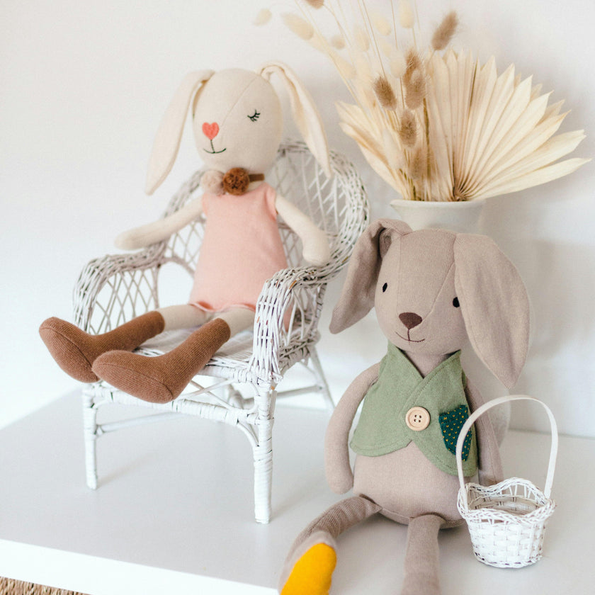 Knit Bunny Plush - Luca