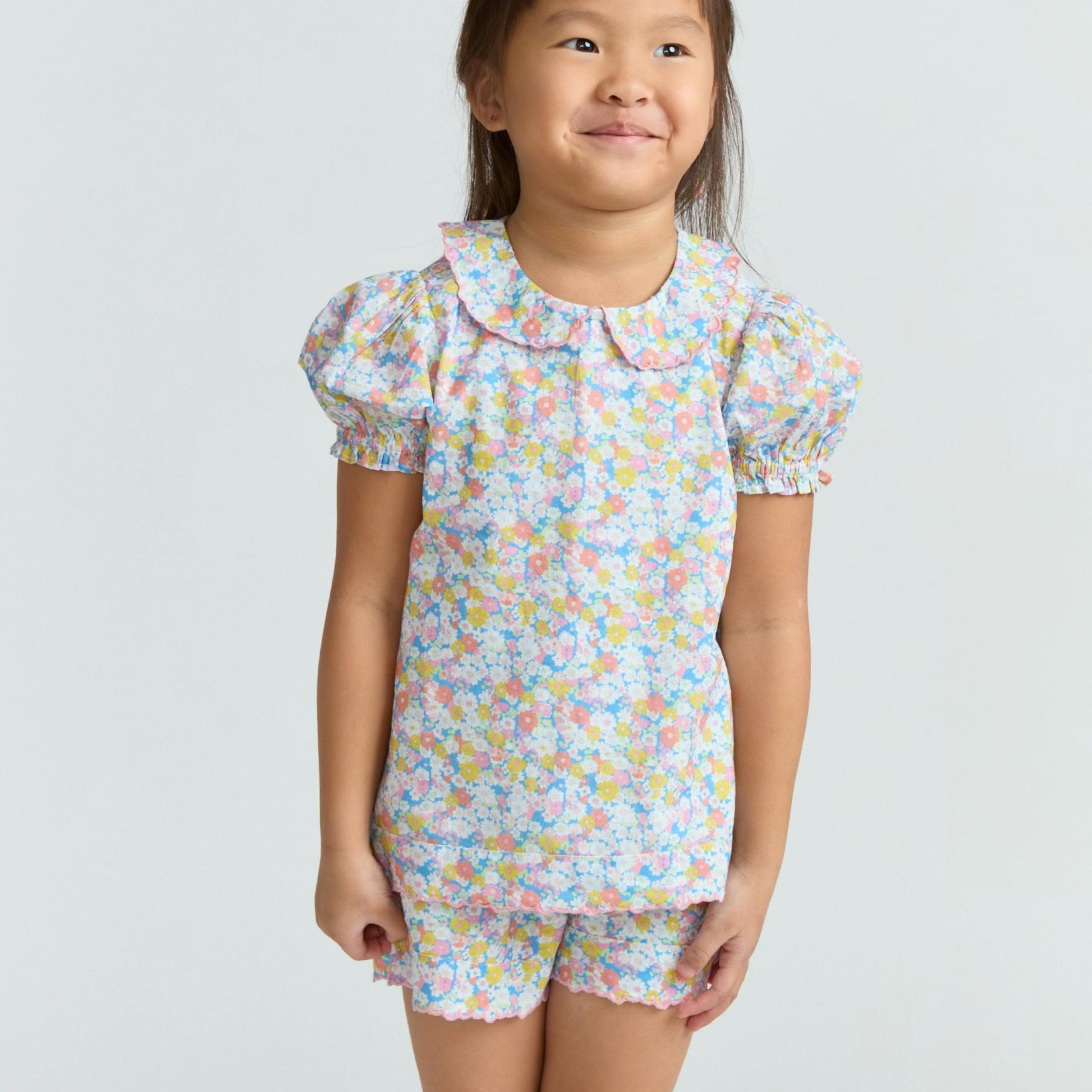 girls jasmine blossom puff sleeve top and short set