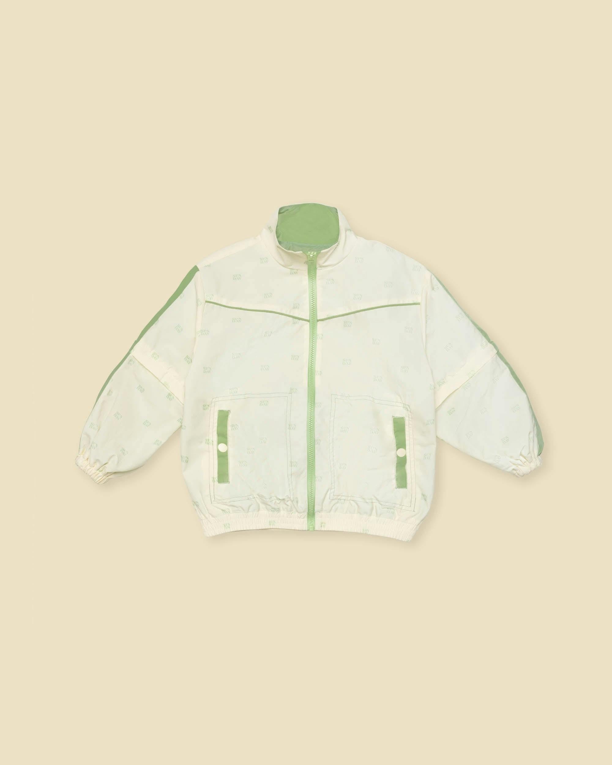 Play Windbreaker in Sunday Print