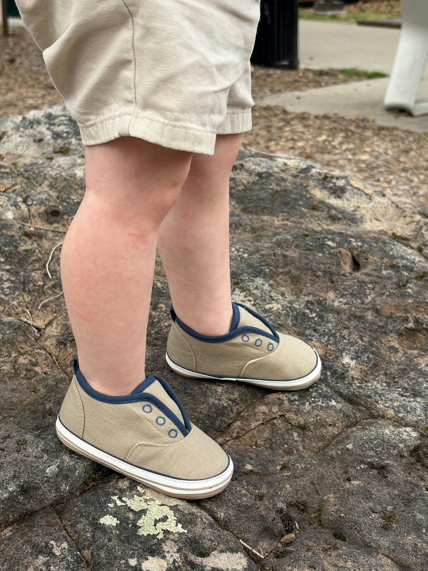 Calder First Kicks in Taupe