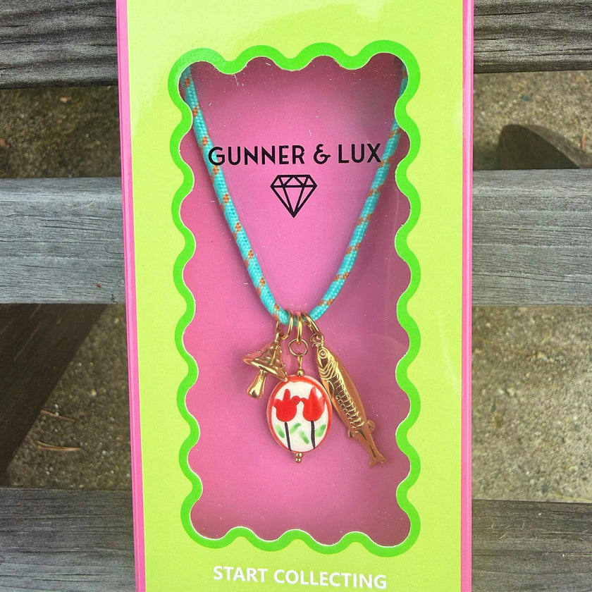 SUMMER CORD FISH CHARM NECKLACE