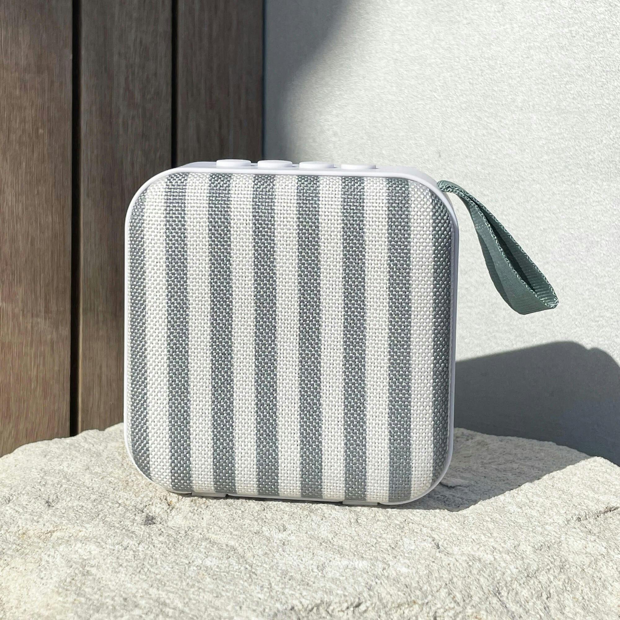 Sunnylife: Portable Travel Speaker - The Vacay Olive Stripe