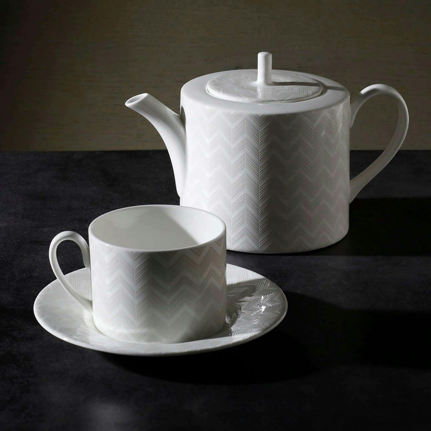 Tea Pot Or Coffee Pot Zig Zag  White Diam. 4.75"
