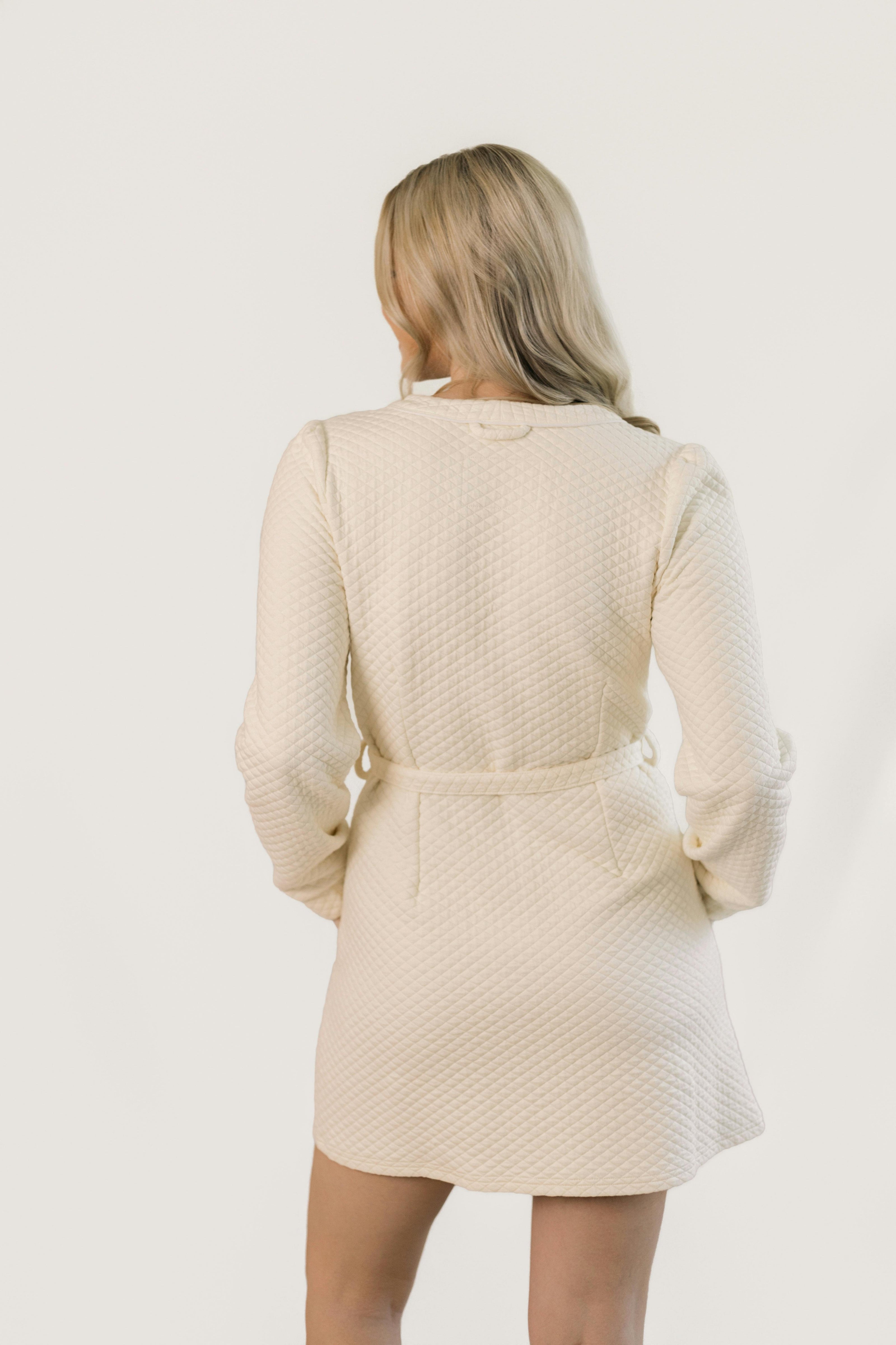 The Frame Robe - Ivory