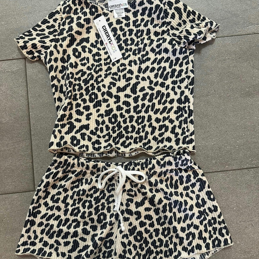 Girls Ribbed 2 Piece Top and Shorts Set