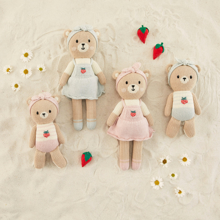 The Baby bear with strawberry Light blue & natural -  8.5"