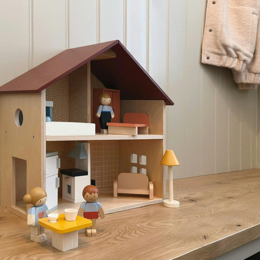 Poppets Dolls House