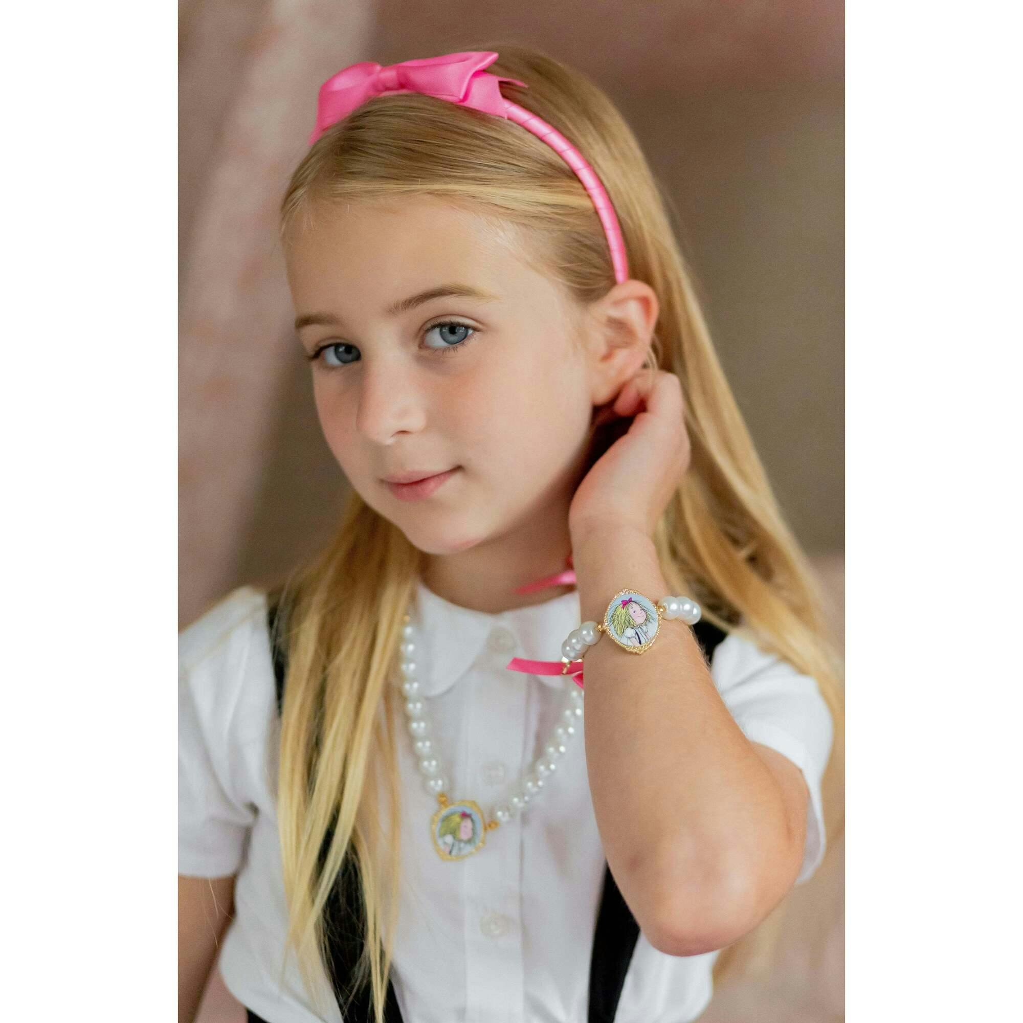 Eloise™ Pearl Bow Necklace